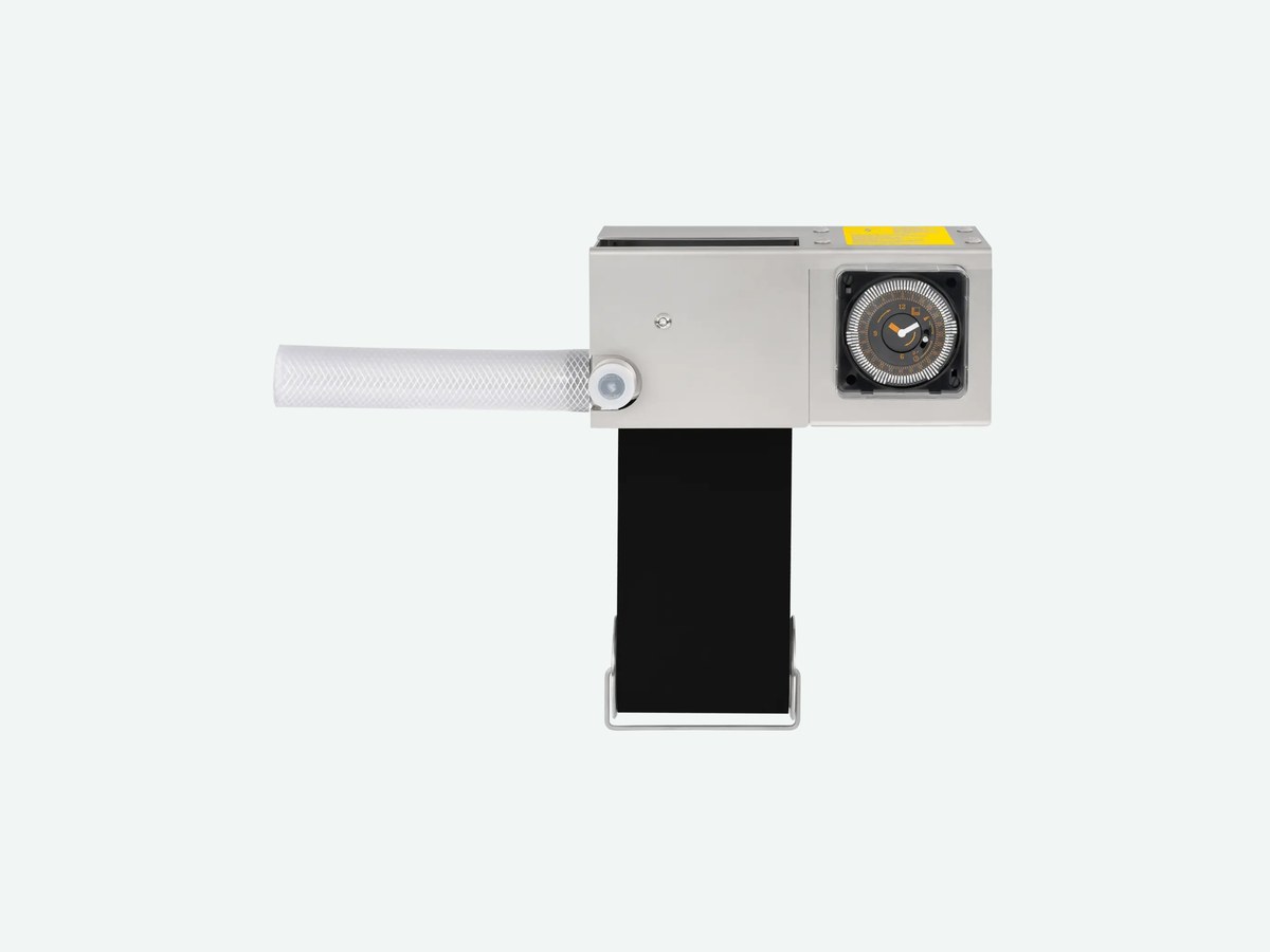 HAMMA RAPID 1.1 oil skimmer with scraper belt, timer and drain hose